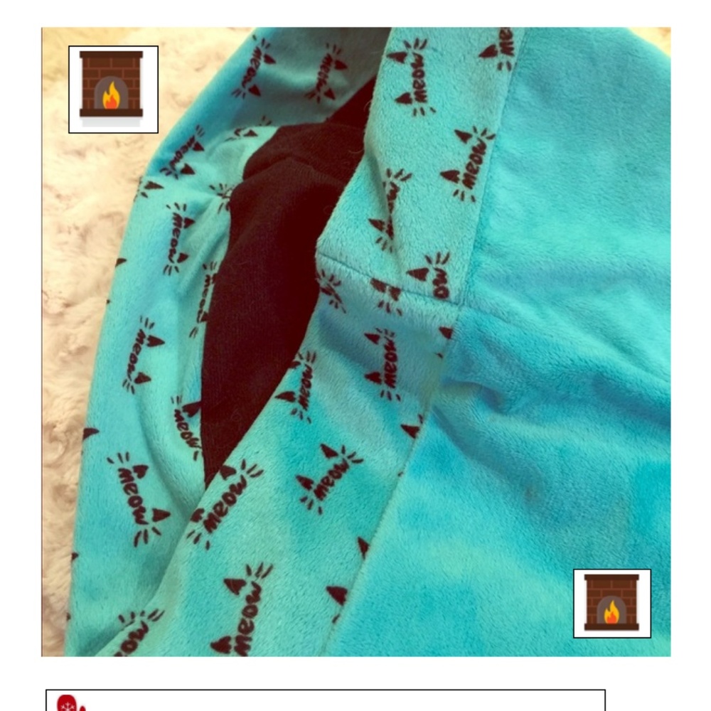 🔵Cat 🐱 Teal Velvet Crinkle Sleeping Bag Bed🔵
